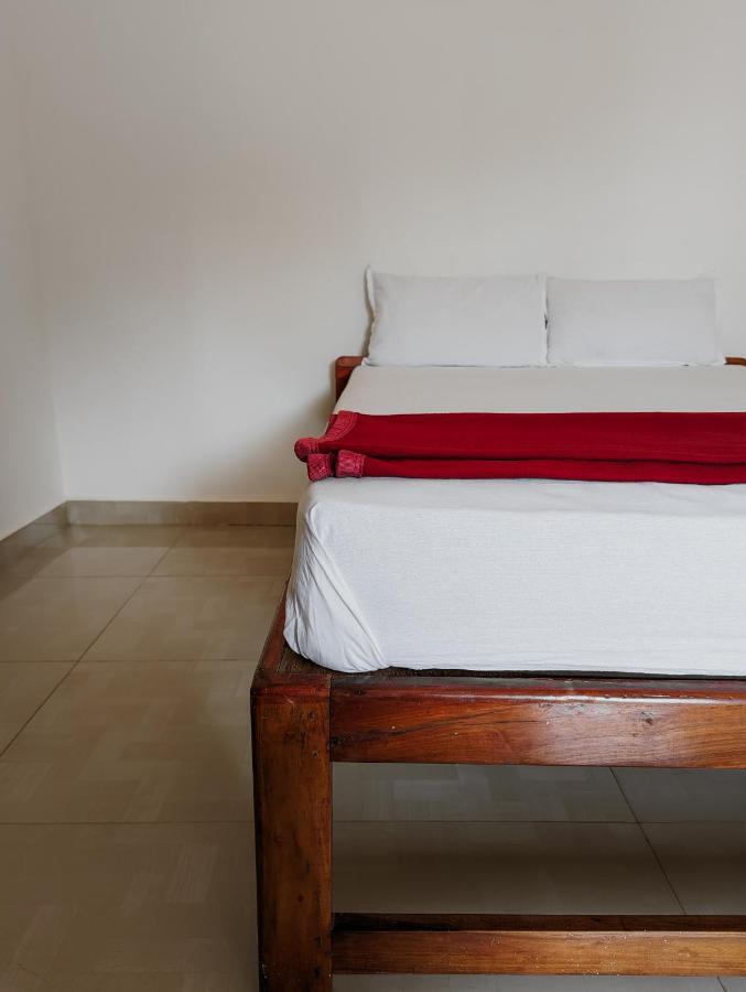 Krishna Guest house *